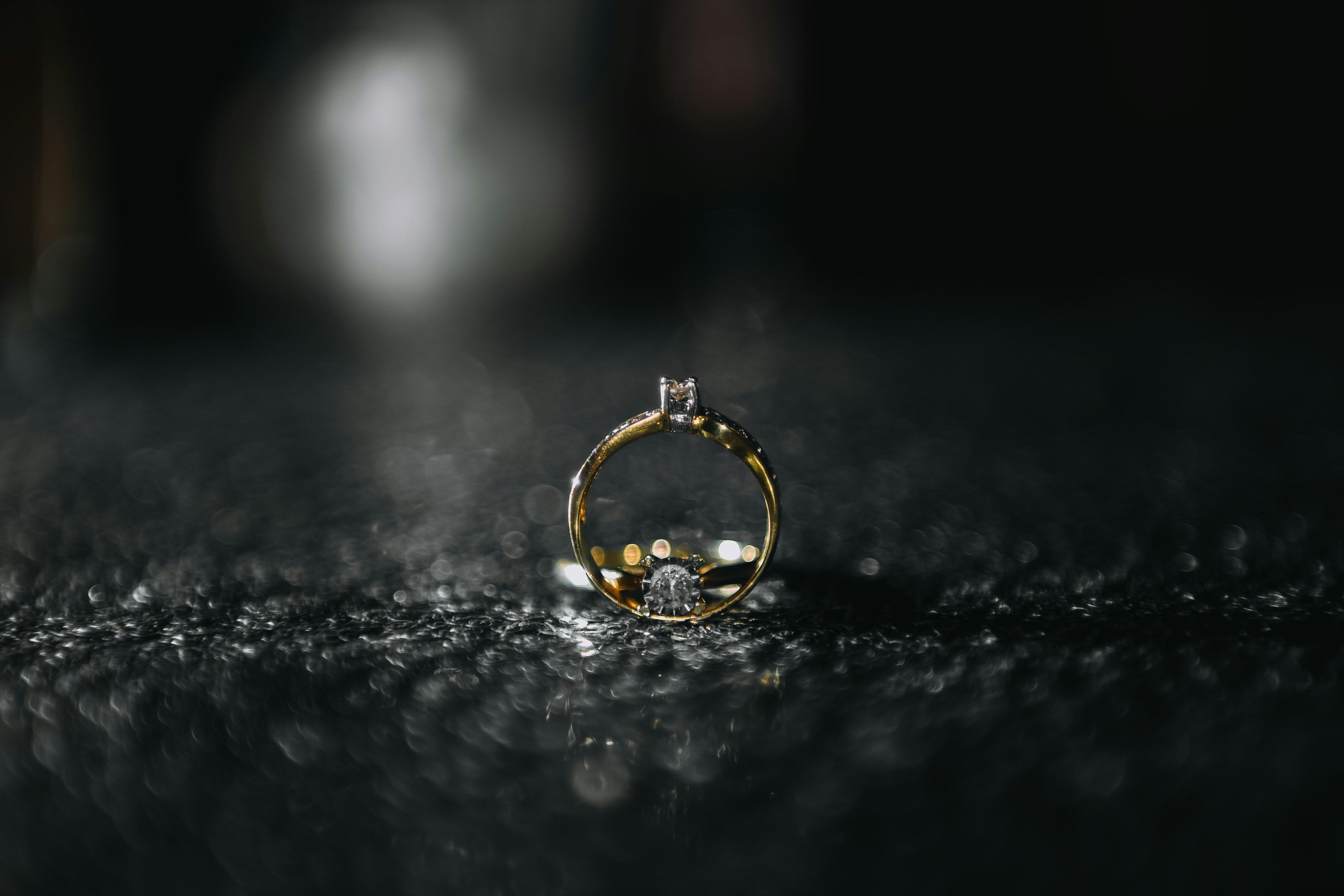 Waterproof Jewelry Essentials for the Summer