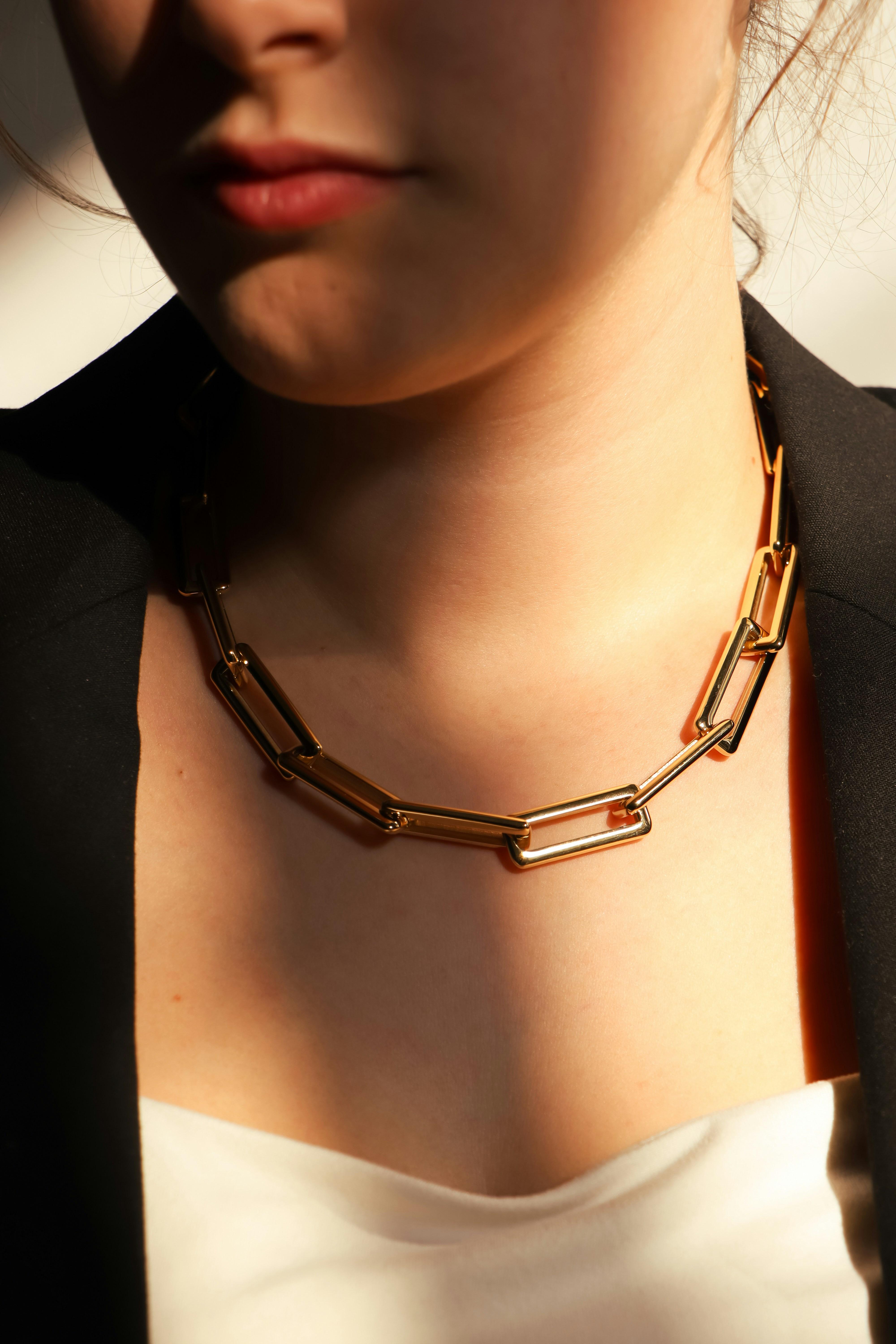 The Jewelry Trends Dominating 2025